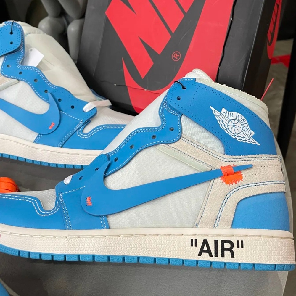 Nike Air Jordan 1 Retro High OG 'Off-White' Blue